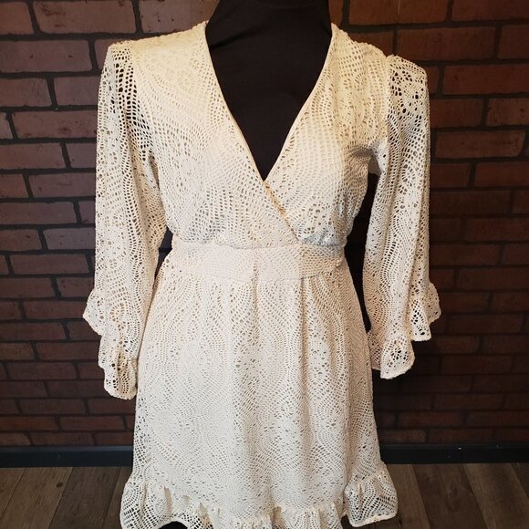 Emma & Michele Large Cream Net Crochet Lined Dress - Picture 1 of 10
